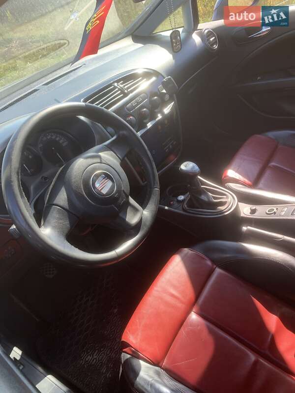 Хетчбек SEAT Leon 2006 в Броварах