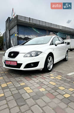Хэтчбек SEAT Leon 2009 в 