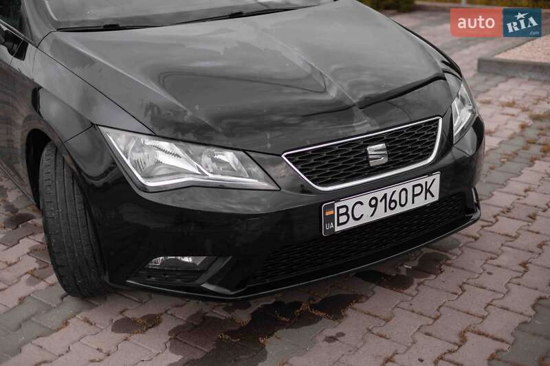 Універсал SEAT Leon 2014 в Ужгороді