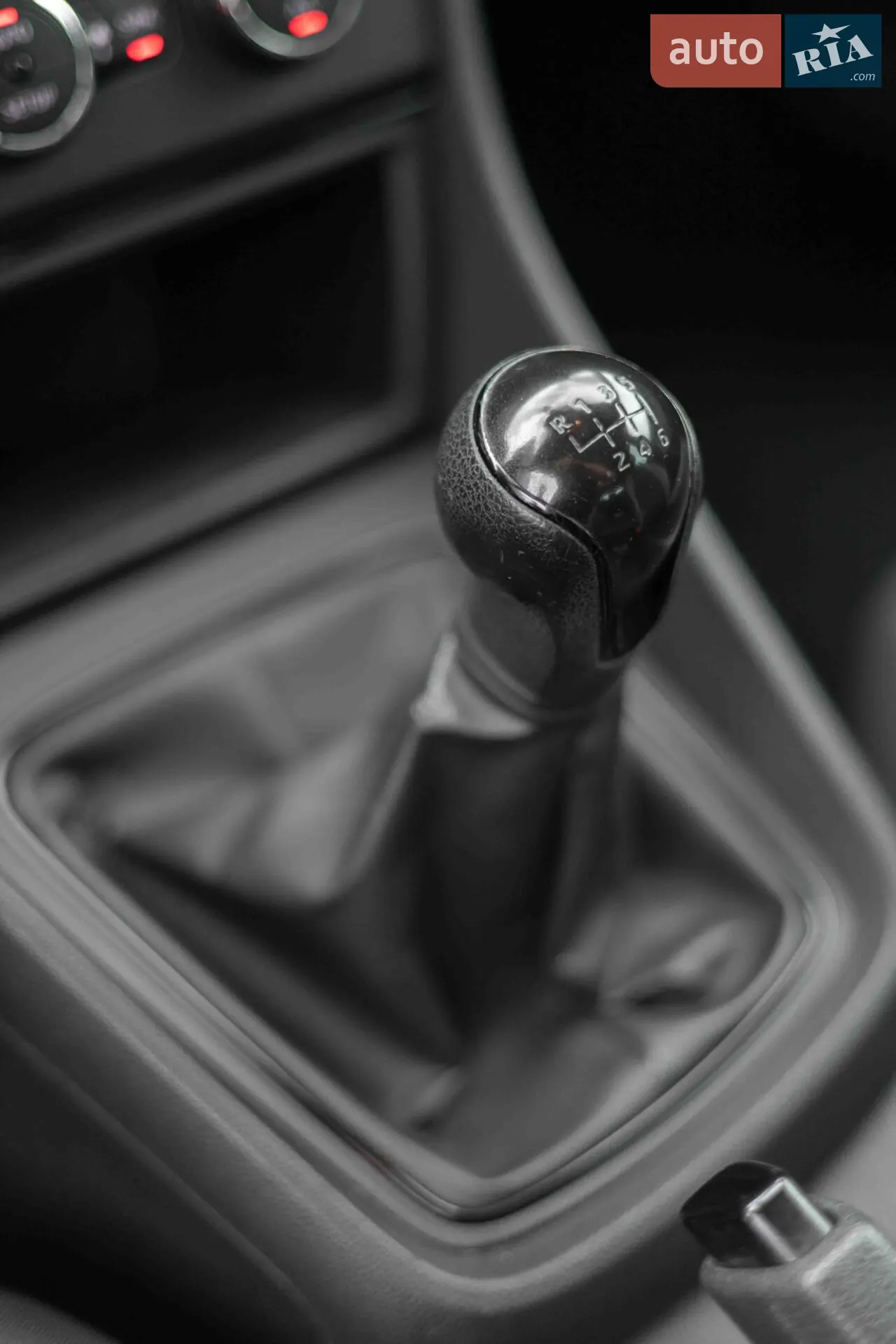 2014 SEAT Leon - мініатюра 9