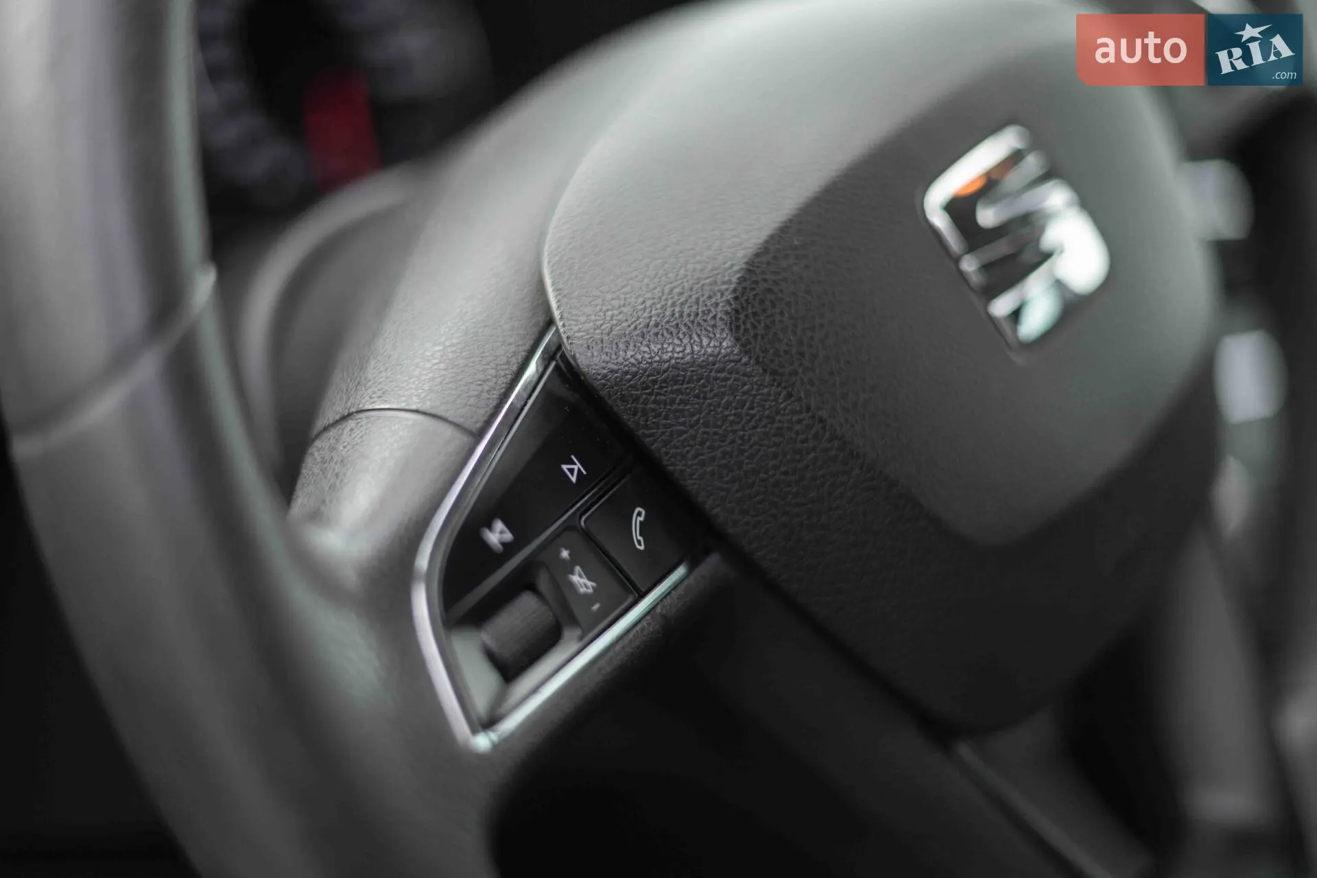 2014 SEAT Leon - мініатюра 15
