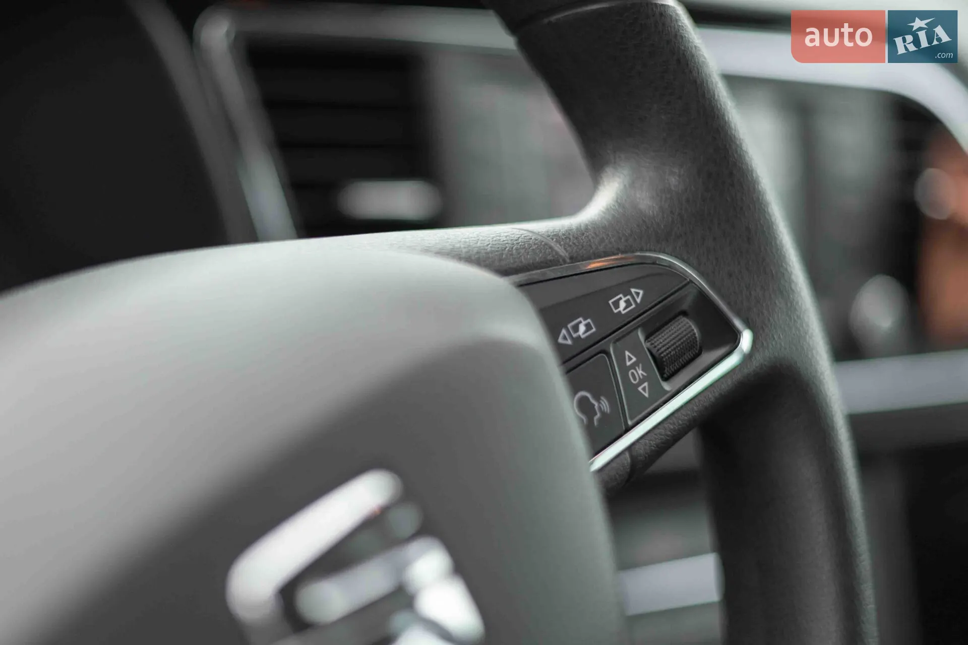 2014 SEAT Leon - мініатюра 16
