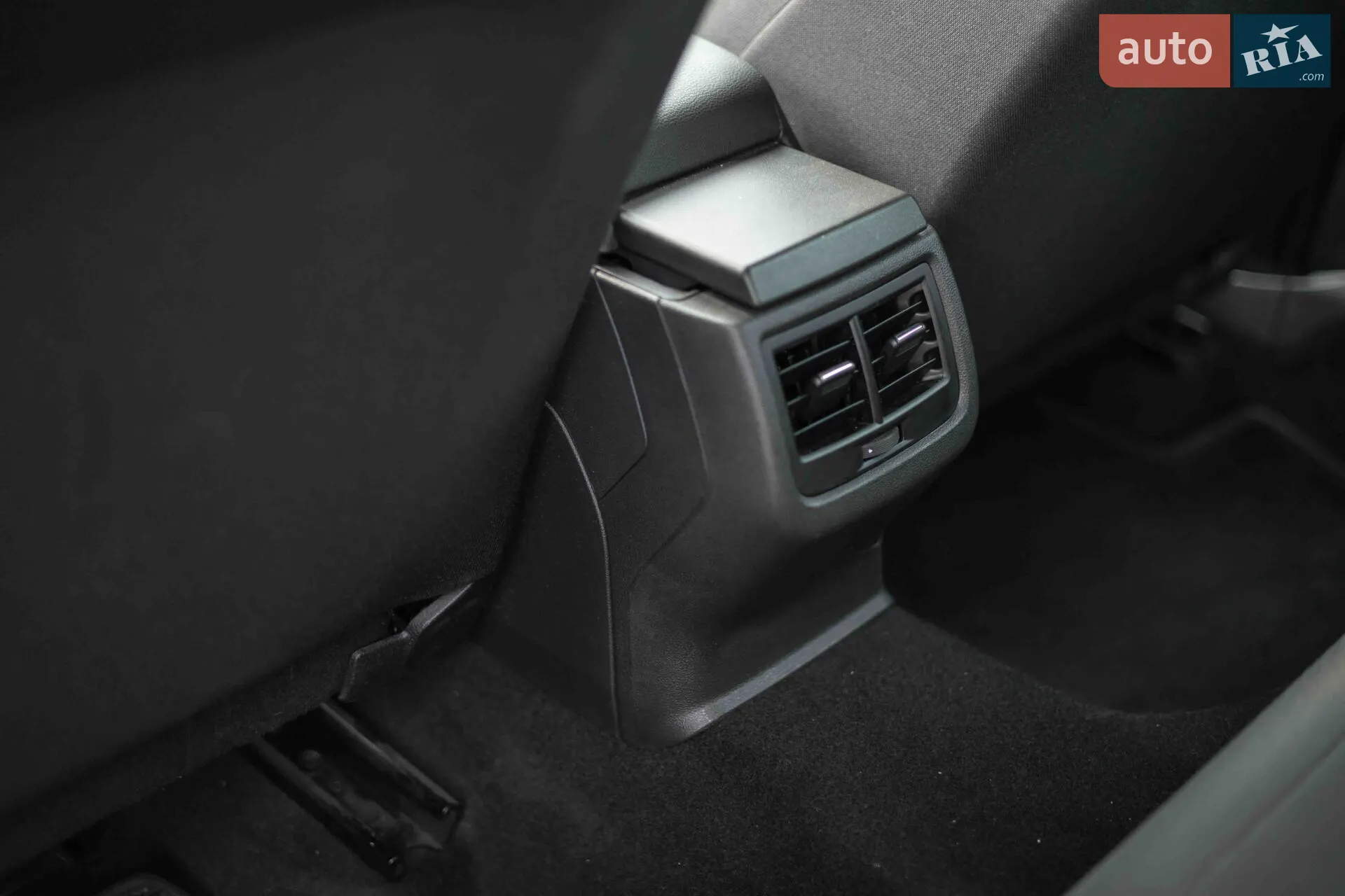 2014 SEAT Leon - мініатюра 19
