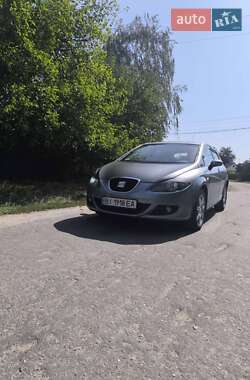 Хэтчбек SEAT Leon 2006 в  фото 16 Хэтчбек SEAT Leon 2006 в