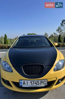 Хэтчбек SEAT Leon 2008 в Днепре