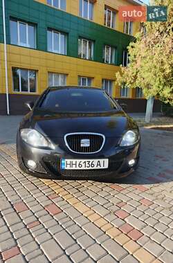 Хэтчбек SEAT Leon 2006 в Одессе