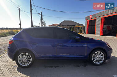 Хэтчбек SEAT Leon 2017 в 