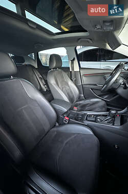 Хэтчбек SEAT Leon 2017 в 