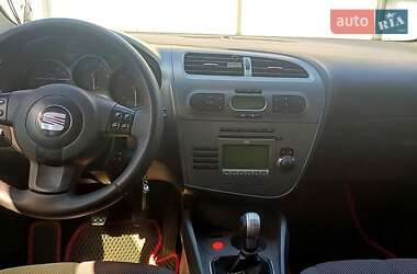 Хэтчбек SEAT Leon 2008 в 