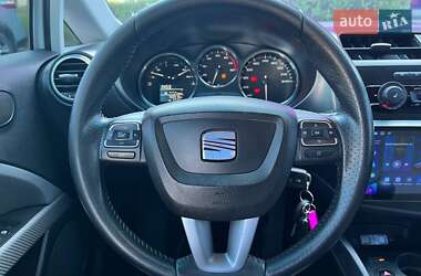 Хэтчбек SEAT Leon 2011 в 