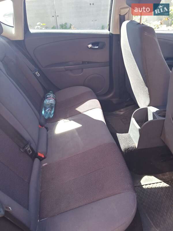 Хэтчбек SEAT Leon 2007 в Глобине фото 9 Хэтчбек SEAT Leon 2007 в Глобине