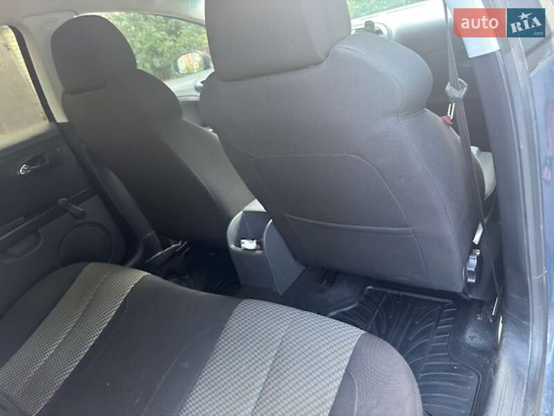 Хэтчбек SEAT Leon 2009 в Киеве