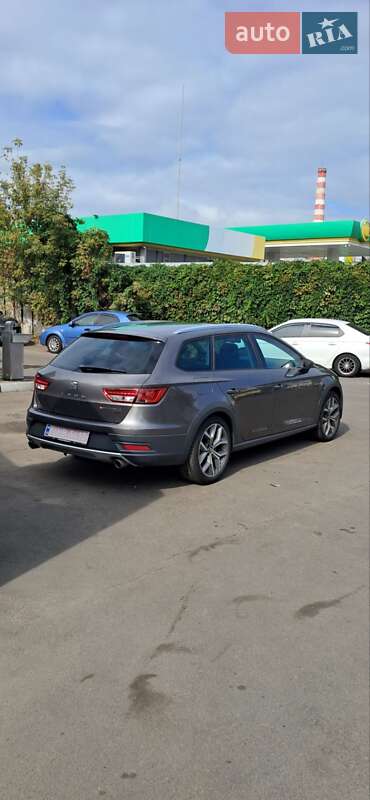 Универсал SEAT Leon 2015 в Киеве