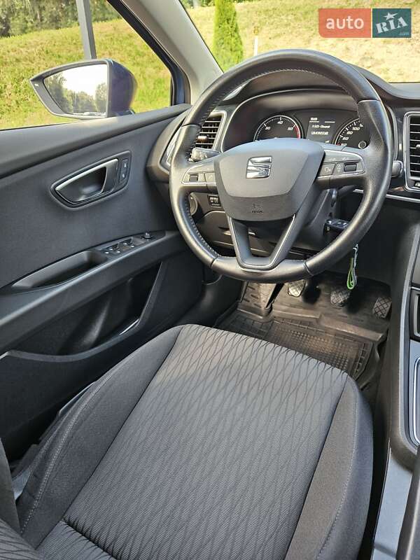 Универсал SEAT Leon 2015 в Хмельницком