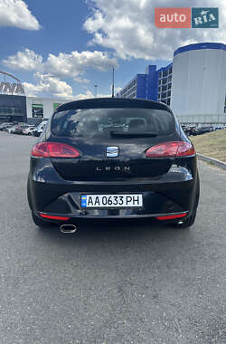 Хэтчбек SEAT Leon 2007 в 