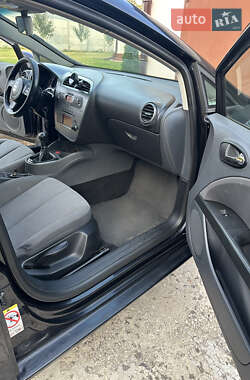 Хэтчбек SEAT Leon 2007 в 