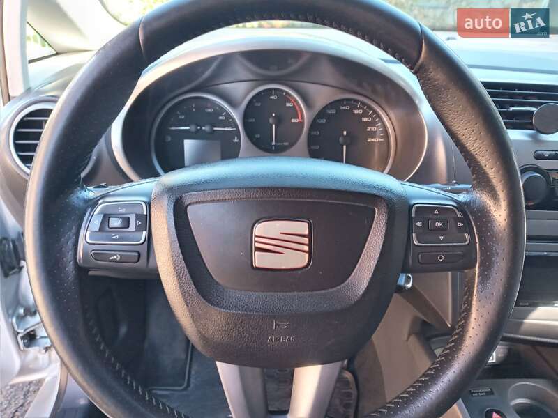 Хетчбек SEAT Leon 2010 в Тернополі фото 15 Хетчбек SEAT Leon 2010 в Тернополі