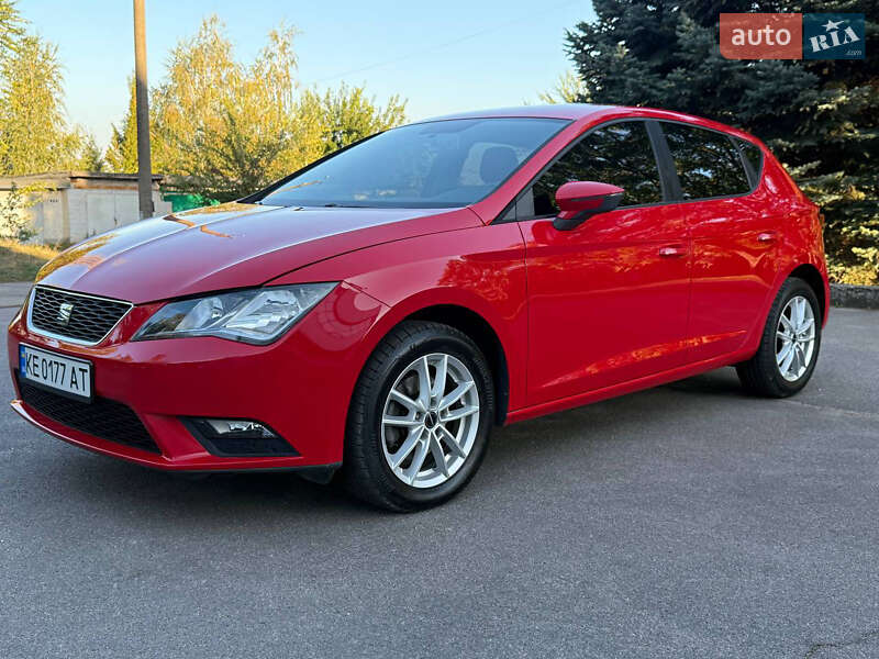 Хэтчбек SEAT Leon 2013 в Кривом Роге