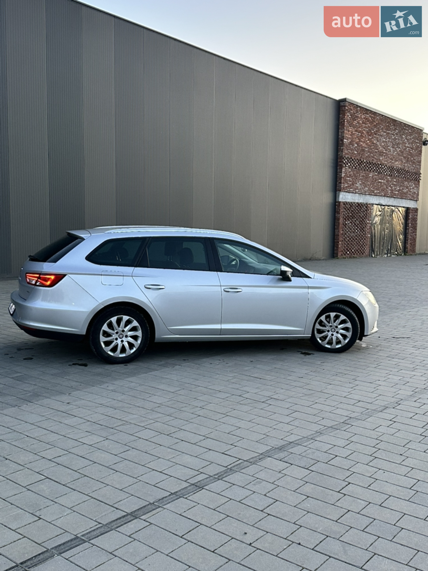 2015 SEAT Leon - мініатюра 6