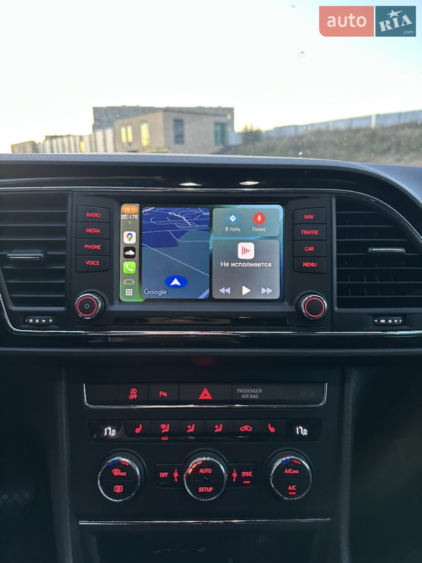 2015 SEAT Leon - мініатюра 15