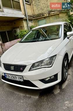 Хэтчбек SEAT Leon 2013 в 