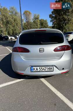 Хэтчбек SEAT Leon 2007 в 