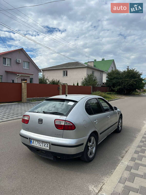 Хэтчбек SEAT Leon 2001 в Броварах