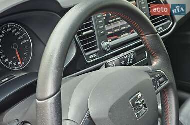 Хэтчбек SEAT Leon 2016 в 