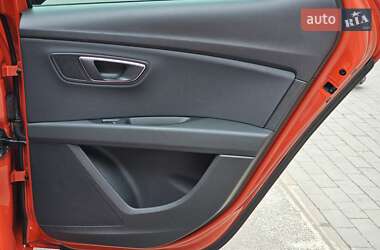 Хэтчбек SEAT Leon 2016 в 