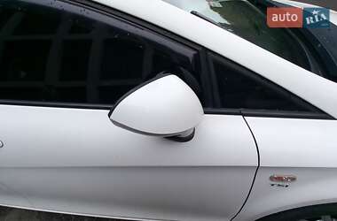 Хэтчбек SEAT Leon 2010 в 