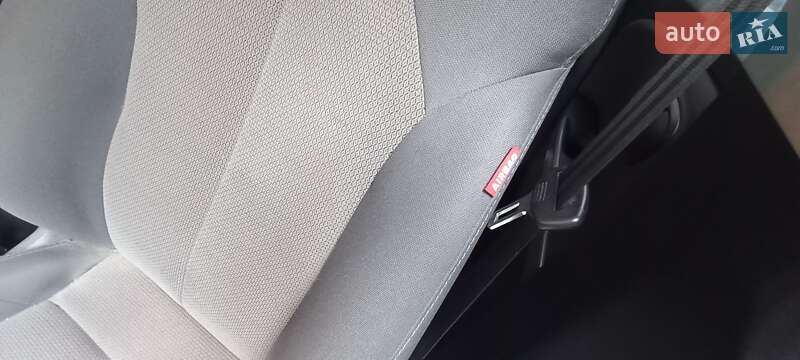 Хетчбек SEAT Leon 2010 в Києві