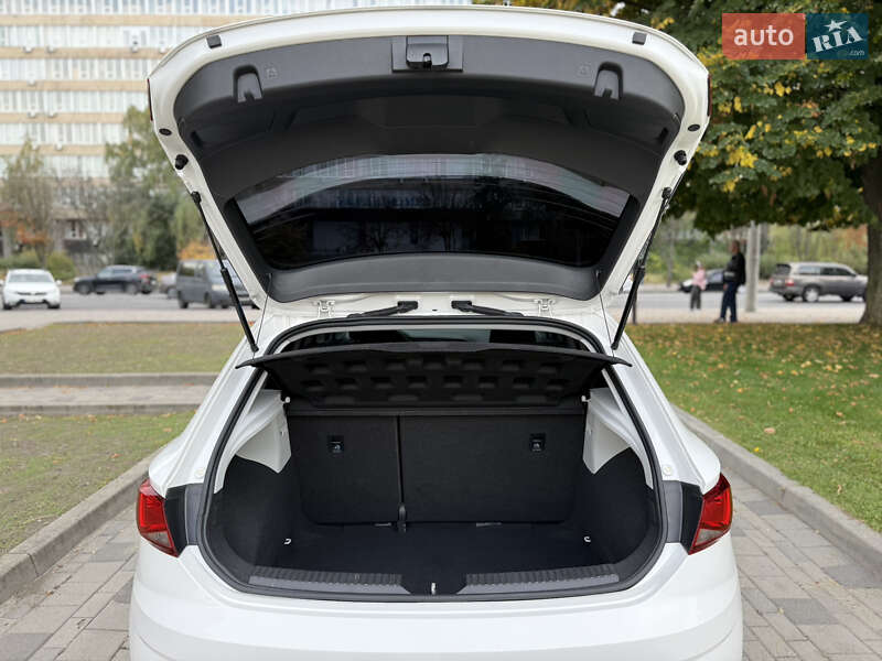 Хэтчбек SEAT Leon 2019 в Днепре