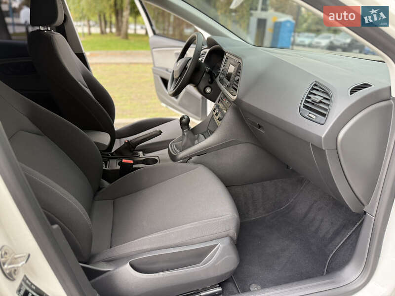 Хэтчбек SEAT Leon 2019 в Днепре