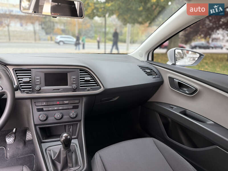 Хэтчбек SEAT Leon 2019 в Днепре