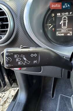 Хэтчбек SEAT Leon 2010 в 