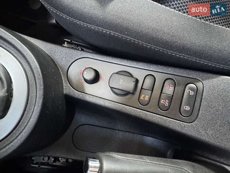 Хэтчбек SEAT Leon 2010 в Луцке