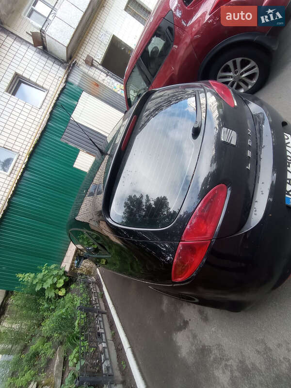Хетчбек SEAT Leon 2007 в Києві