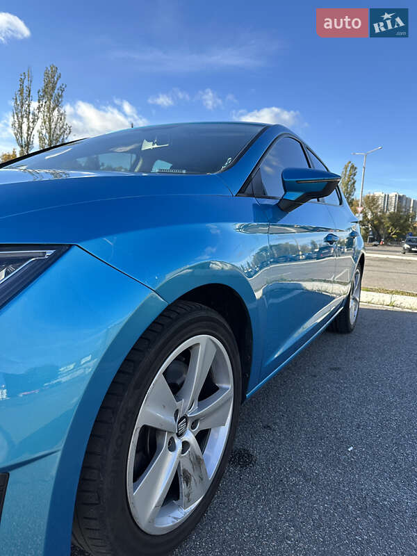 Хетчбек SEAT Leon 2013 в Києві