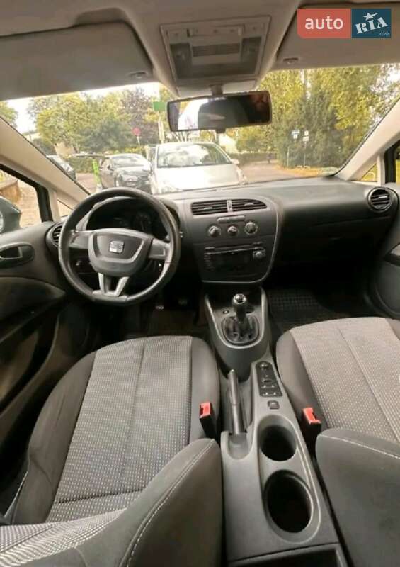Хетчбек SEAT Leon 2010 в Луцьку фото 4 Хетчбек SEAT Leon 2010 в Луцьку