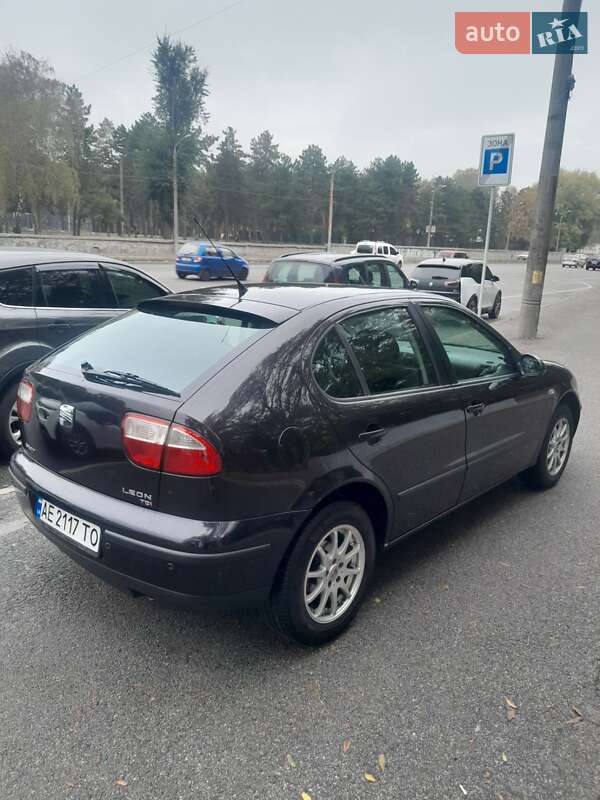 Хетчбек SEAT Leon 2004 в Дніпрі фото 7 Хетчбек SEAT Leon 2004 в Дніпрі
