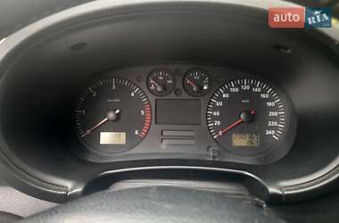 Хэтчбек SEAT Leon 2004 в 