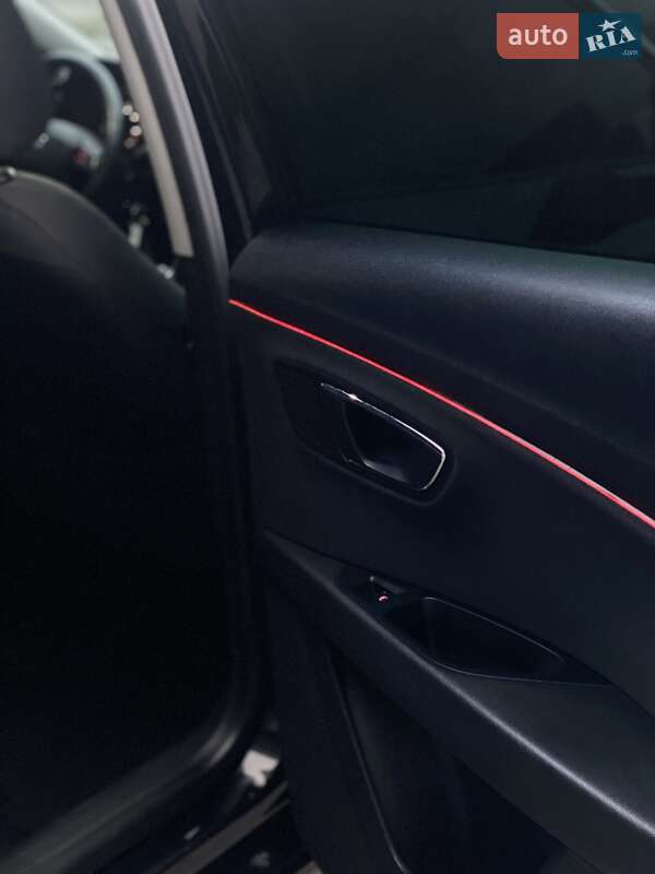 Универсал SEAT Leon 2014 в Львове фото 25 Универсал SEAT Leon 2014 в Львове