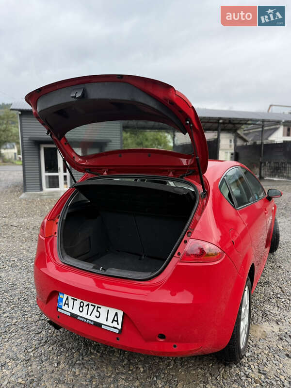 Хетчбек SEAT Leon 2008 в Лазещині фото 11 Хетчбек SEAT Leon 2008 в Лазещині