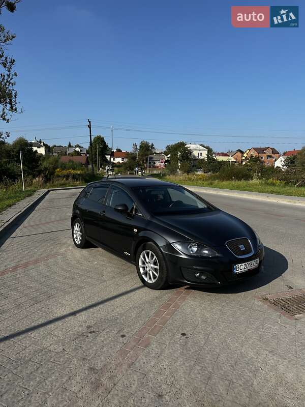 Хетчбек SEAT Leon 2011 в Львові фото 3 Хетчбек SEAT Leon 2011 в Львові