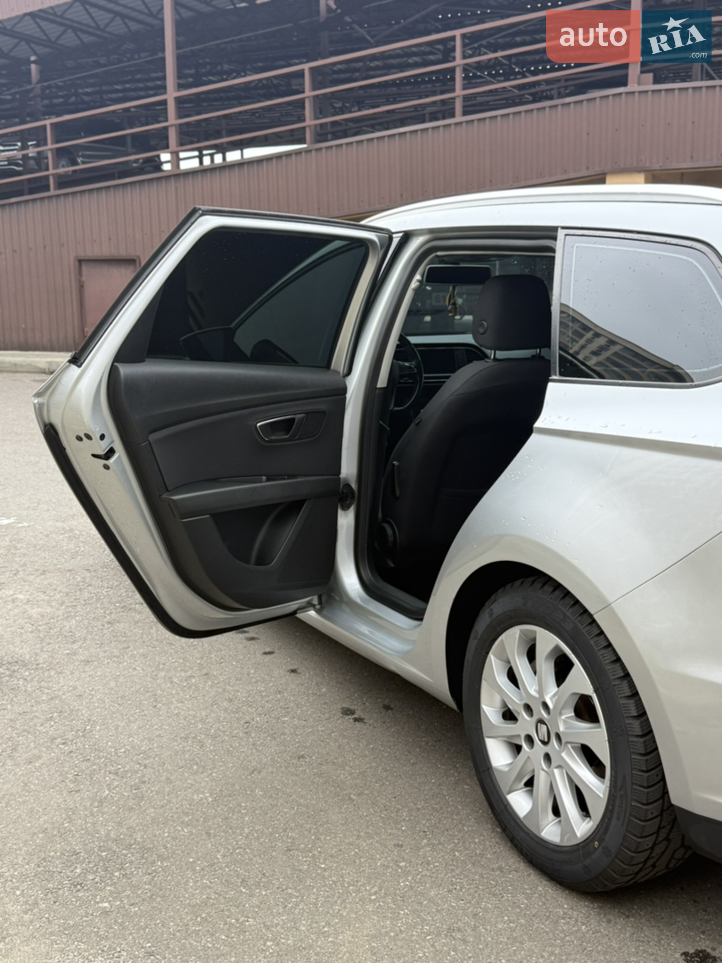 2015 SEAT Leon - мініатюра 7