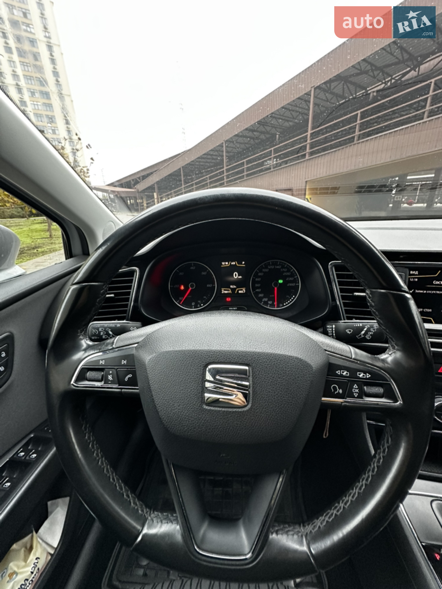 2015 SEAT Leon - мініатюра 16