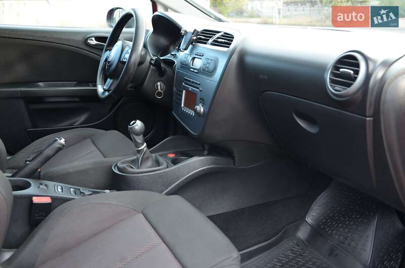 Хэтчбек SEAT Leon 2008 в Павлограде фото 45 Хэтчбек SEAT Leon 2008 в Павлограде