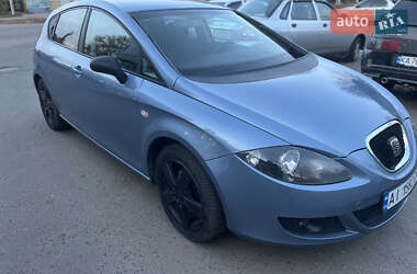Хэтчбек SEAT Leon 2005 в Корсуне-Шевченковском