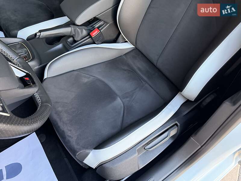 Хэтчбек SEAT Leon 2016 в Киеве фото 33 Хэтчбек SEAT Leon 2016 в Киеве