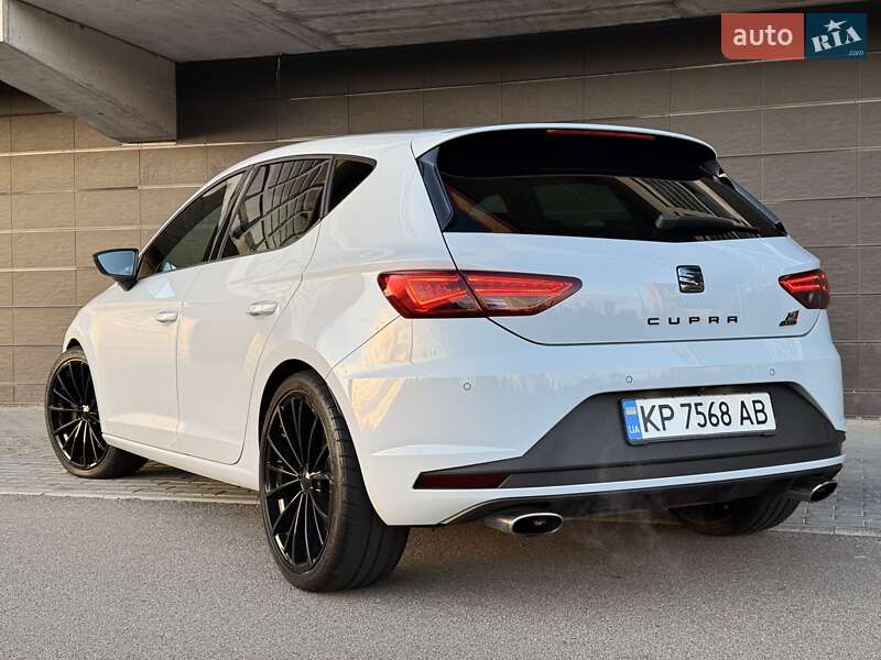 Хэтчбек SEAT Leon 2016 в Киеве фото 18 Хэтчбек SEAT Leon 2016 в Киеве